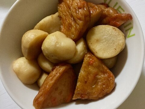 懐かしの味！里芋とはんぺんの煮物